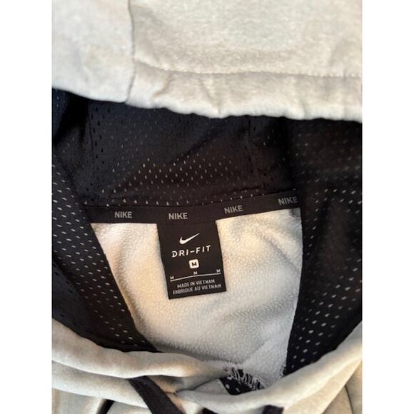 Nike DRI-FIT Light Gray M Hooded Sweatshirt 100% Polyester - Picture 3 of 3